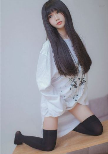 韩国年轻善良的嫂子