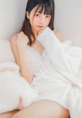 傅菁