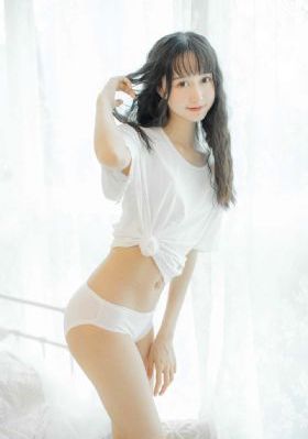 年轻的母亲西瓜