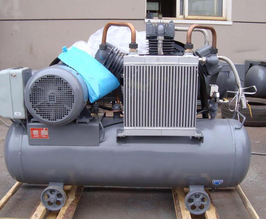 廠家教您怎樣選擇空壓機(jī)的型號(hào)? 廠家教您怎樣選擇空壓機(jī)的型號(hào)?